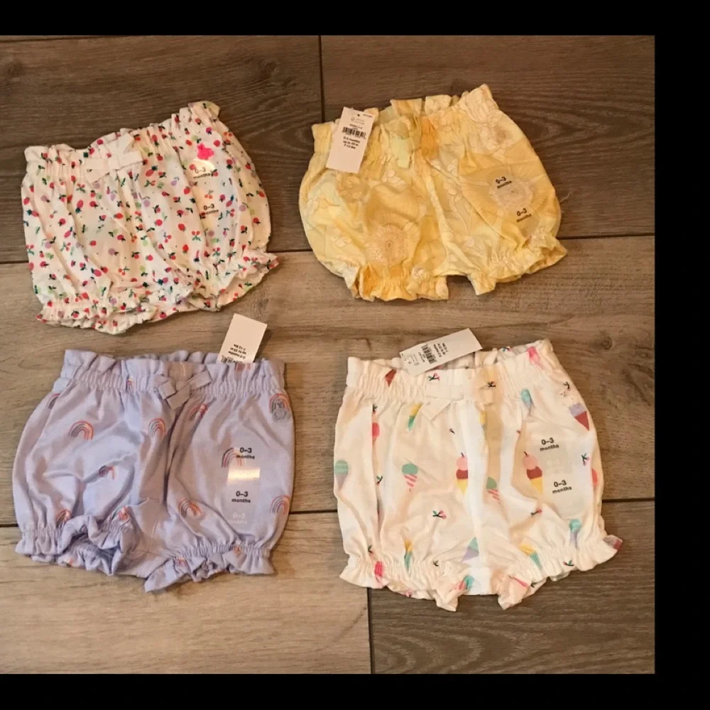 Baby Gap First 100% Organic Cotton Pull-On Shorts 0-3 Months  Set of (4 )   NWT